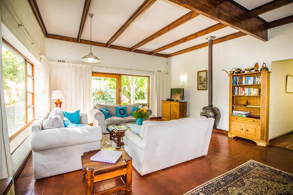 Constantia Villa Exterior photo